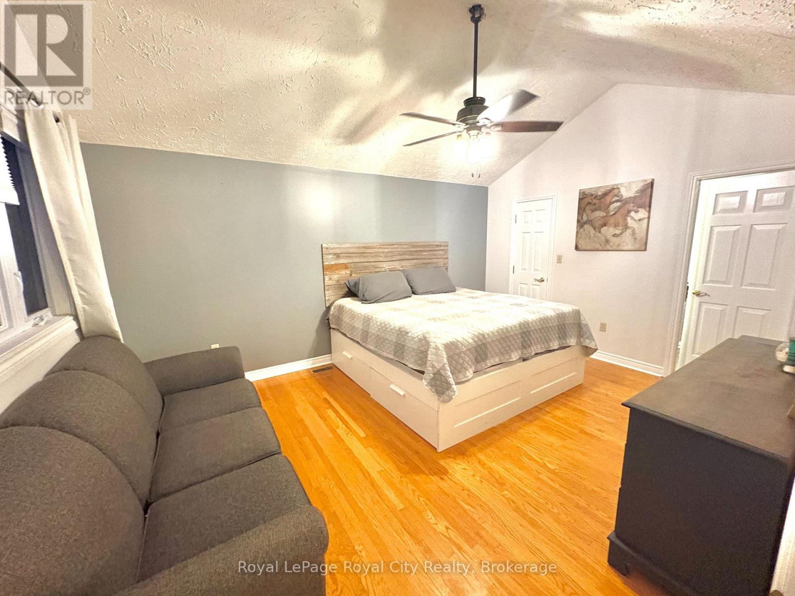 82 Gunn Avenue, Cambridge, Ontario  N3C 3J7 - Photo 28 - X12690202