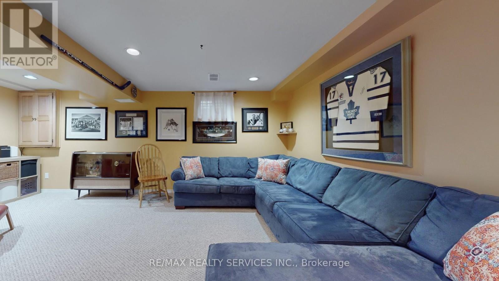 72 Carisbrooke Court, Brampton, Ontario  L6S 3K1 - Photo 30 - W12744660