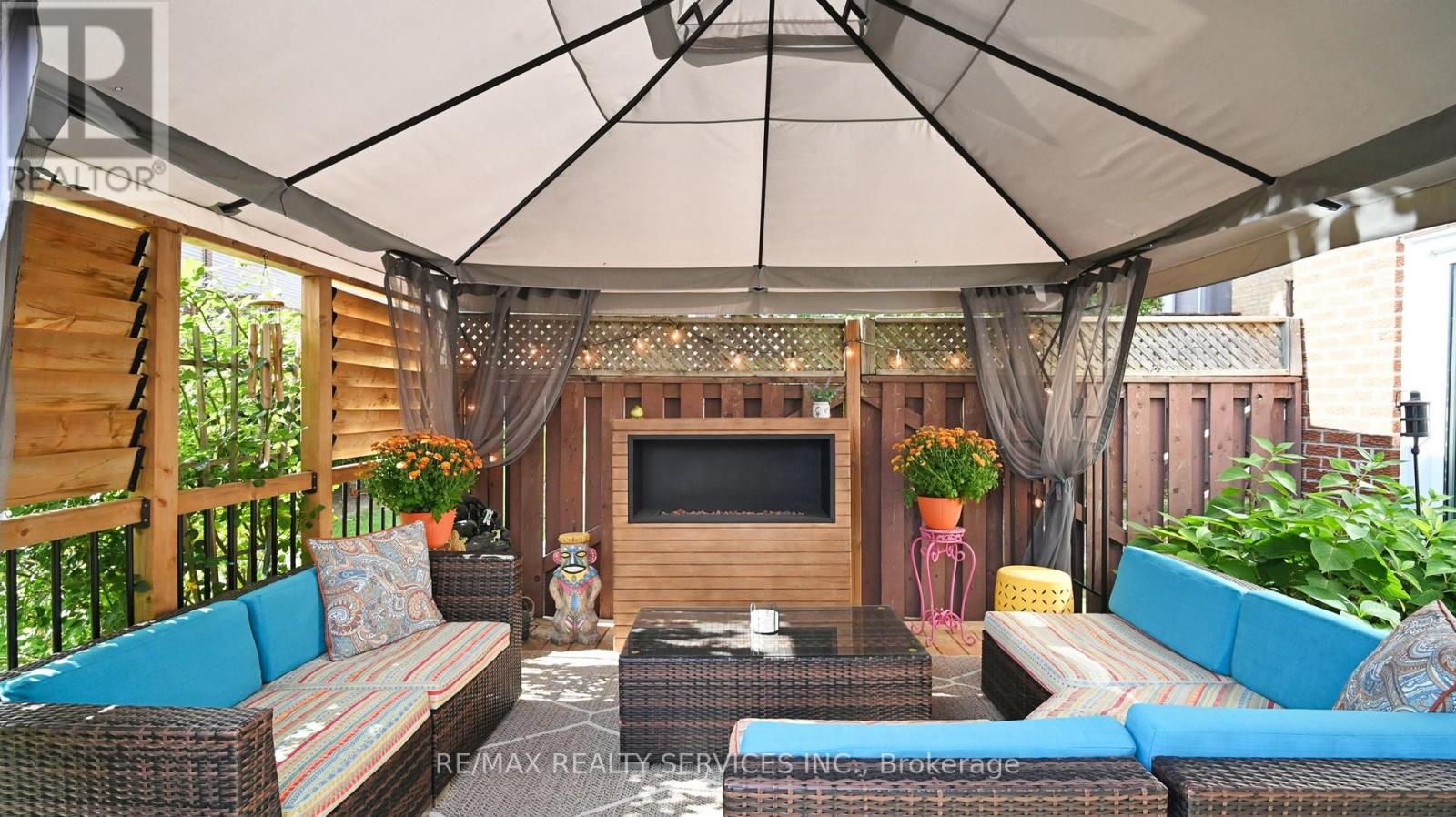 72 Carisbrooke Court, Brampton, Ontario  L6S 3K1 - Photo 39 - W12744660