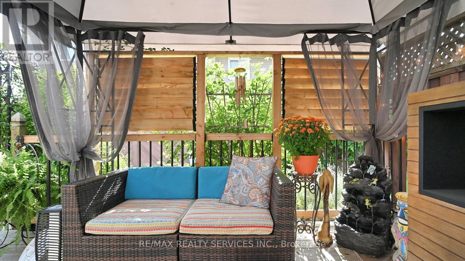 72 Carisbrooke Court, Brampton, Ontario  L6S 3K1 - Photo 42 - W12744660