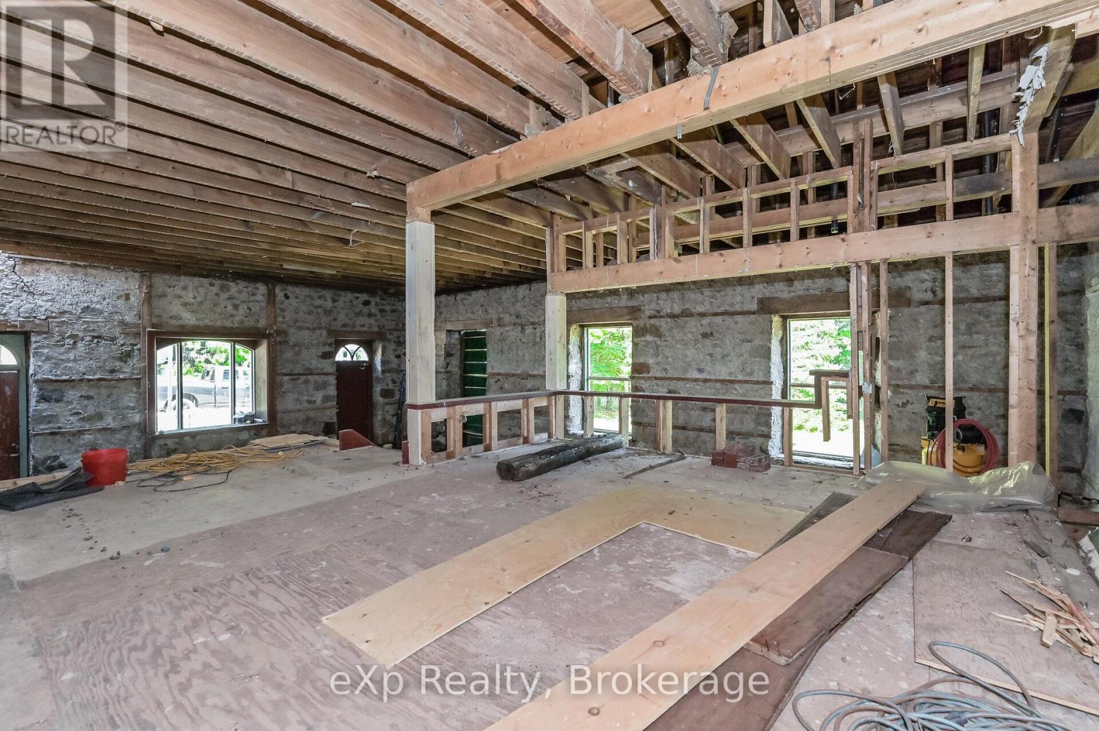 24 North Broadway Street, Centre Wellington, Ontario  N0B 1J0 - Photo 6 - X12744666