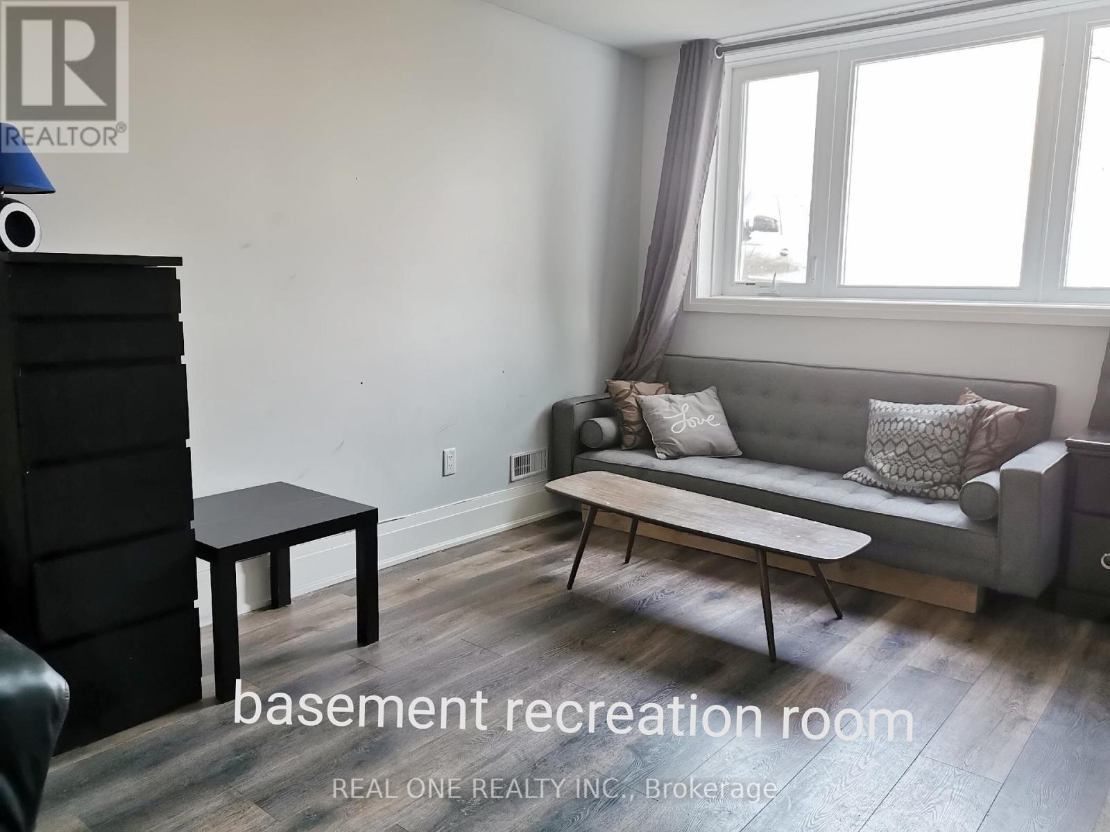 Lower A - 62 Sunnypoint Crescent, Toronto, Ontario  M1M 1B9 - Photo 4 - E12744668