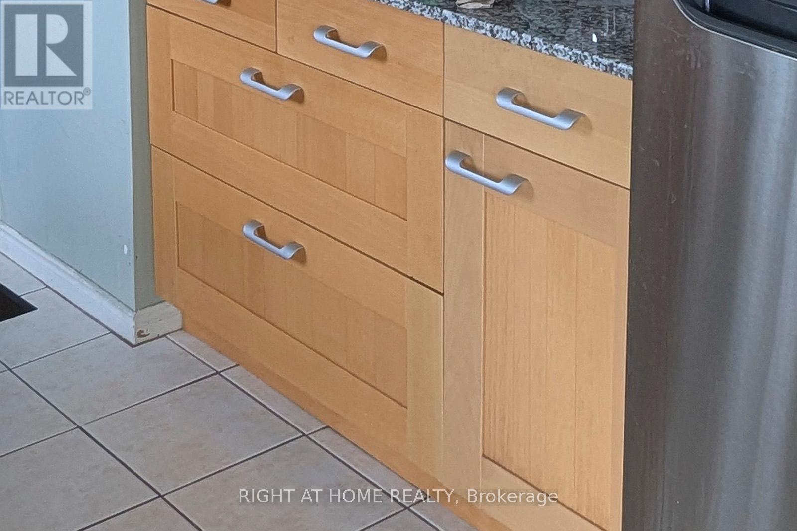 1603 - 1360 Rathburn Road E, Mississauga, Ontario  L4W 4H4 - Photo 21 - W12744670