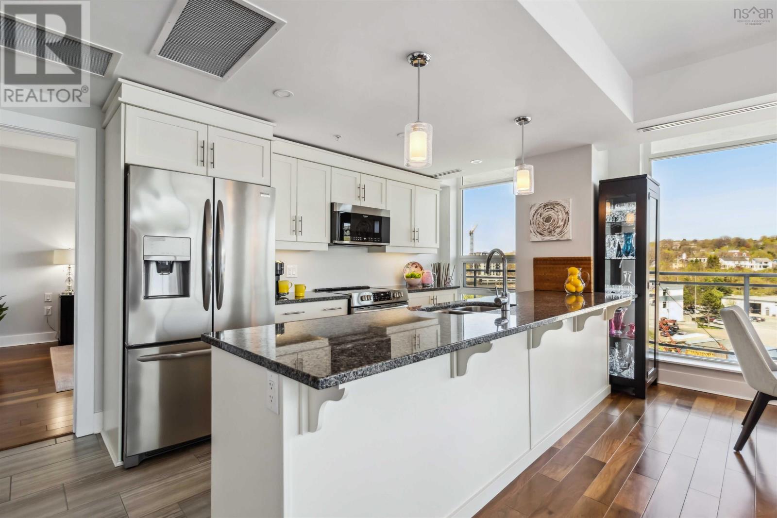 502 31 Kings Wharf Place, Dartmouth, Nova Scotia