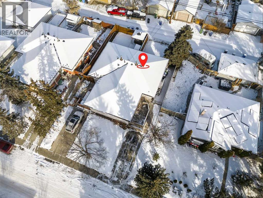 44 Winslow Crescent Sw, Calgary, Alberta  T3C 2R1 - Photo 37 - A2276396