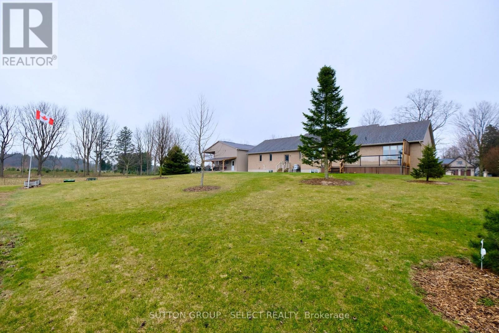 7284 Calvert Drive, Strathroy-Caradoc, Ontario  N7G 3H5 - Photo 31 - X12744684