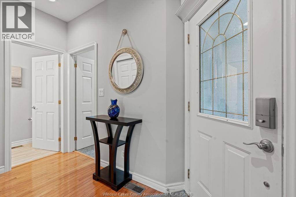 12 Lakeside Crescent, Kingsville, Ontario  N9Y 4C1 - Photo 6 - 26002259