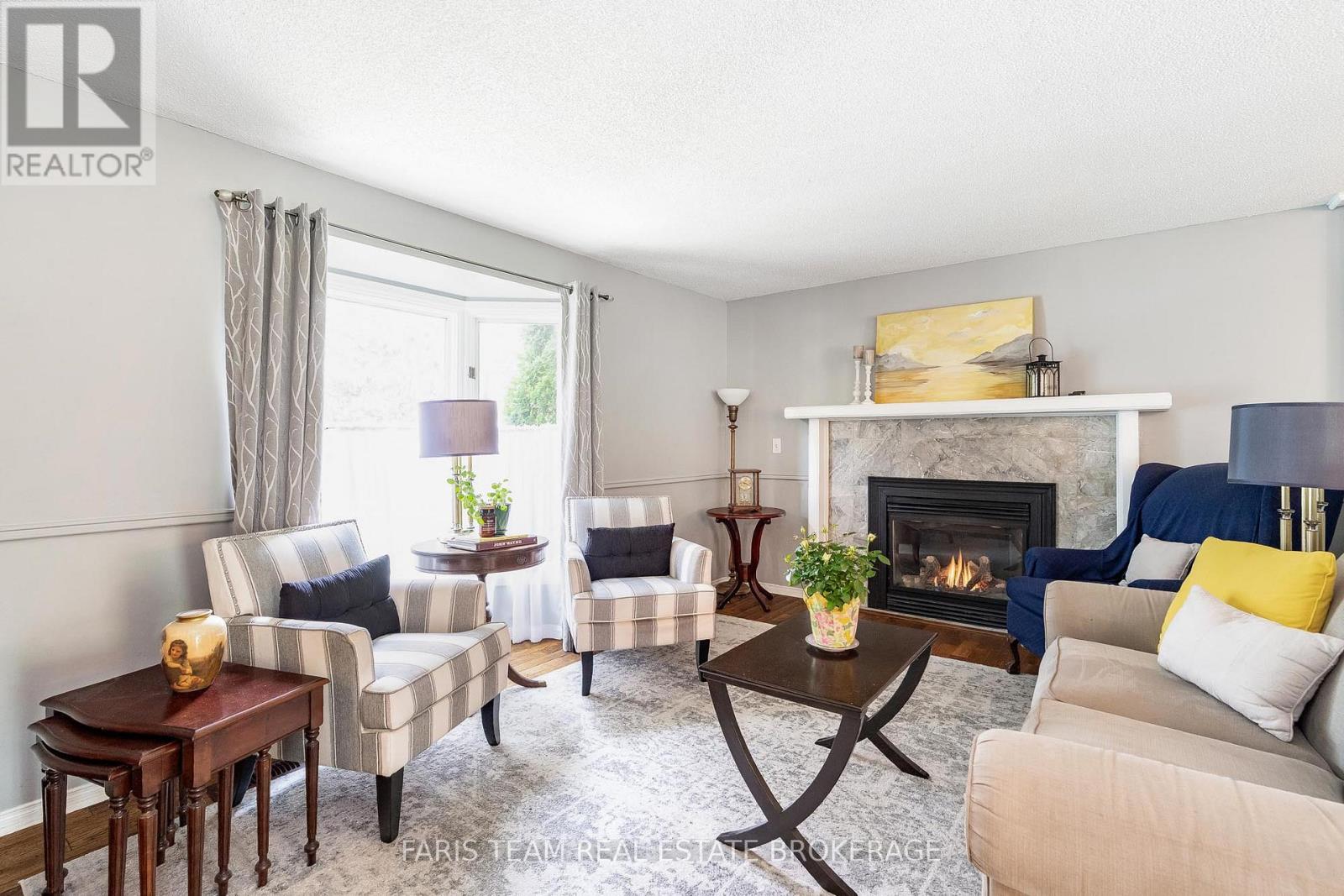 81 Corner Brook Trail, Innisfil, Ontario  L9S 1S1 - Photo 14 - N12744692