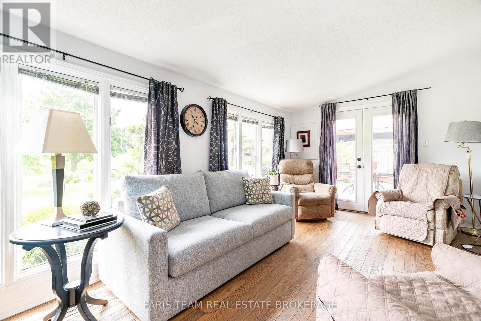 81 Corner Brook Trail, Innisfil, Ontario  L9S 1S1 - Photo 17 - N12744692