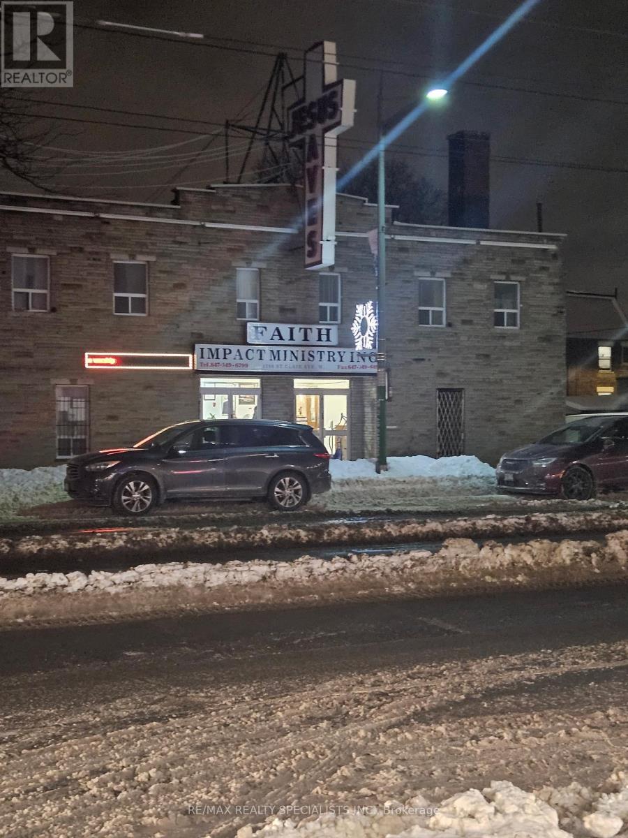 1780 ST. CLAIR AVENUE, Toronto, Ontario