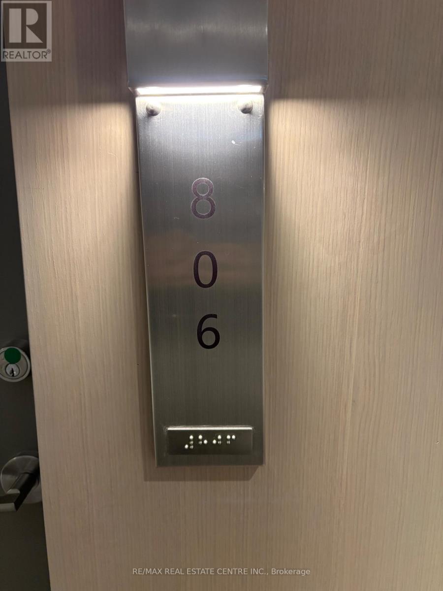 806 - 15 Skyridge Drive, Brampton, Ontario  L6P 4S3 - Photo 11 - W12744696