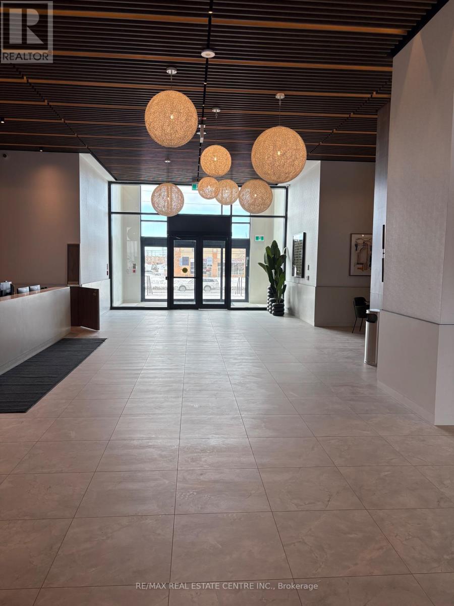 806 - 15 Skyridge Drive, Brampton, Ontario  L6P 4S3 - Photo 4 - W12744696