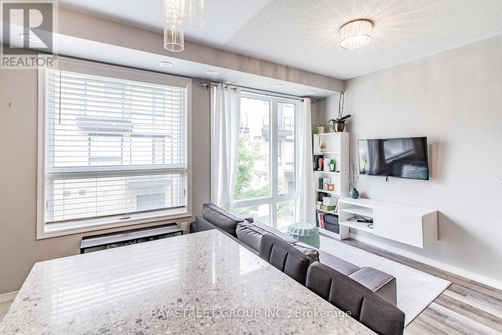 99 - 32 Fieldway Road, Toronto, Ontario  M8Z 3L2 - Photo 13 - W12744698