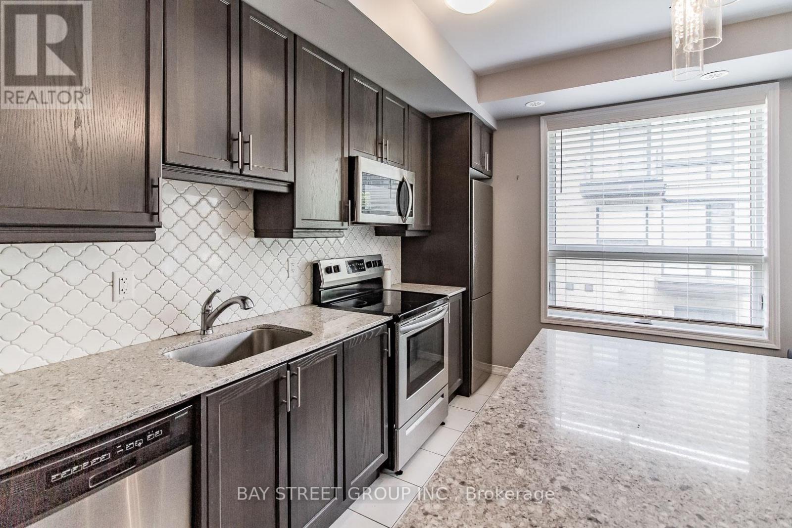 99 - 32 Fieldway Road, Toronto, Ontario  M8Z 3L2 - Photo 14 - W12744698