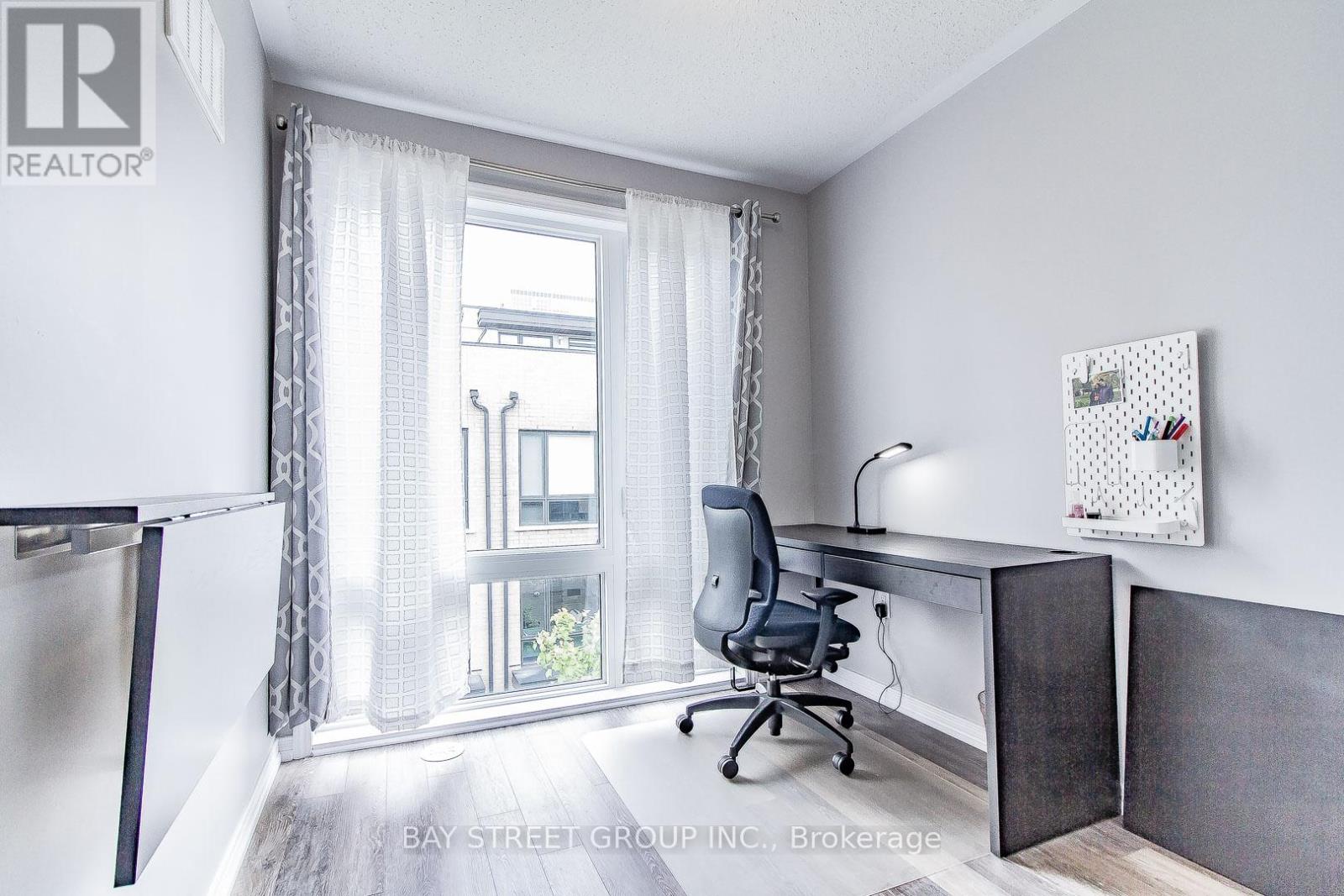 99 - 32 Fieldway Road, Toronto, Ontario  M8Z 3L2 - Photo 17 - W12744698