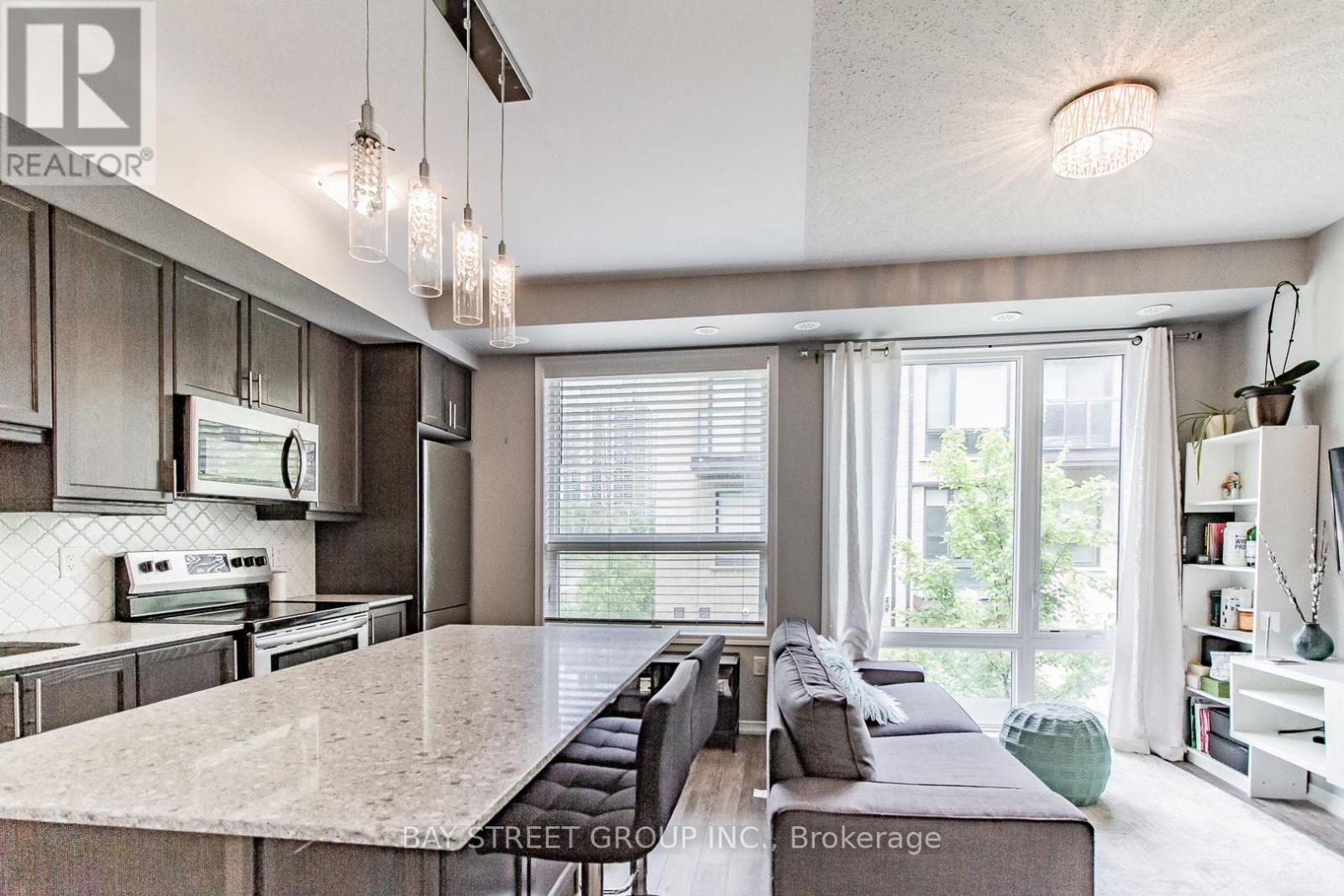 99 - 32 Fieldway Road, Toronto, Ontario  M8Z 3L2 - Photo 4 - W12744698