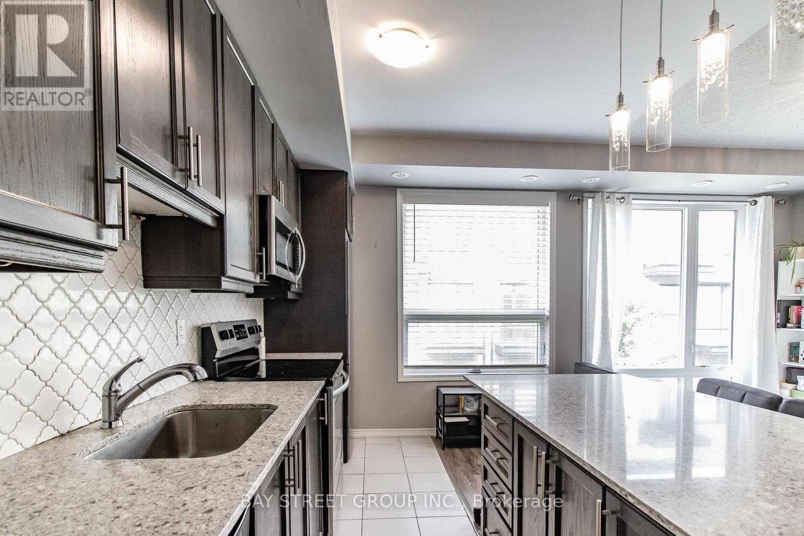 99 - 32 Fieldway Road, Toronto, Ontario  M8Z 3L2 - Photo 6 - W12744698