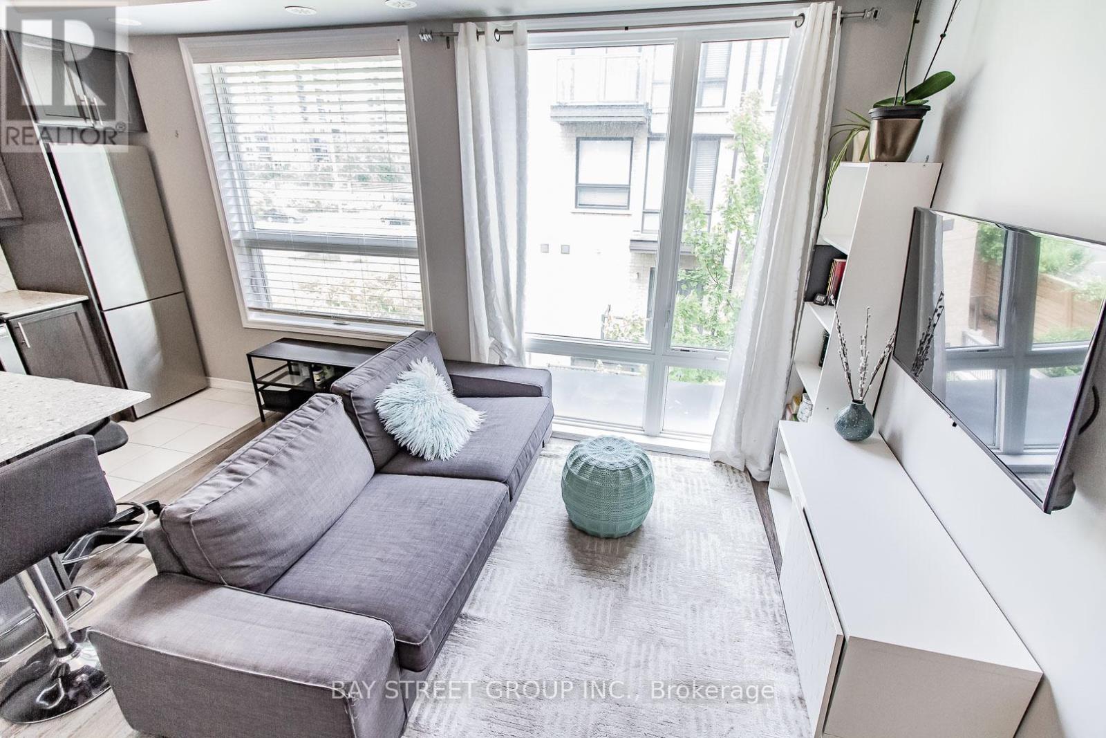 99 - 32 Fieldway Road, Toronto, Ontario  M8Z 3L2 - Photo 8 - W12744698