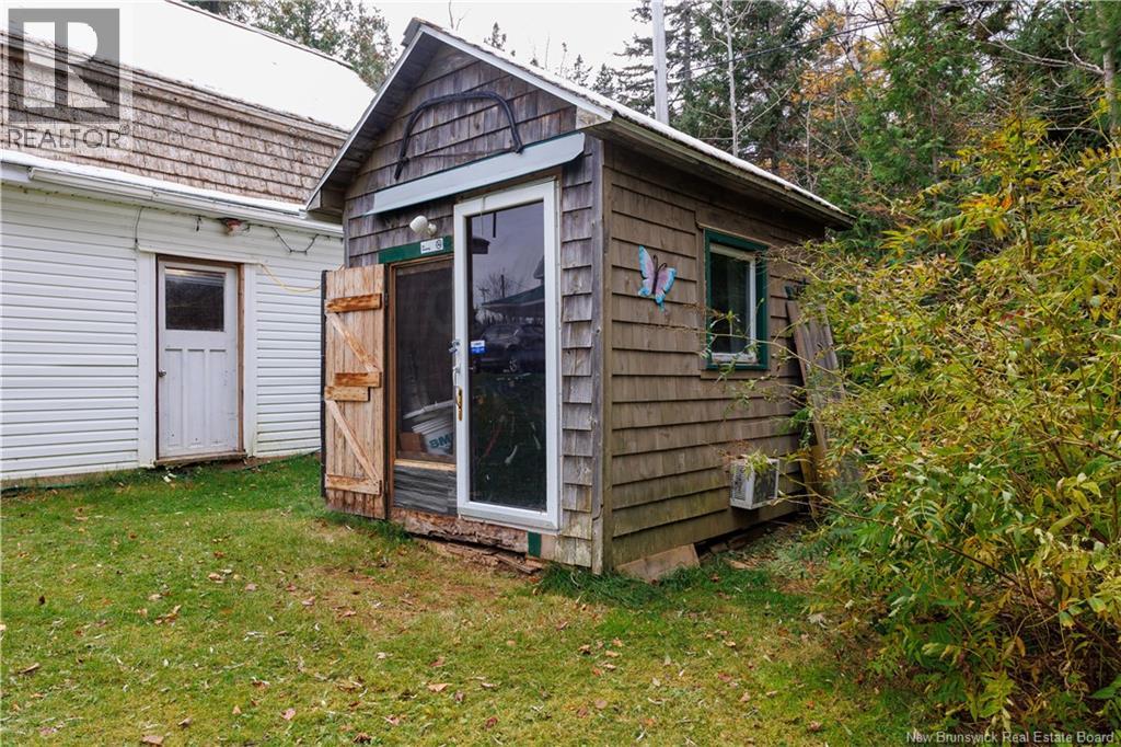 539 Boulevard St Pierre O, Caraquet, New Brunswick  E1W 1A3 - Photo 33 - NB131280