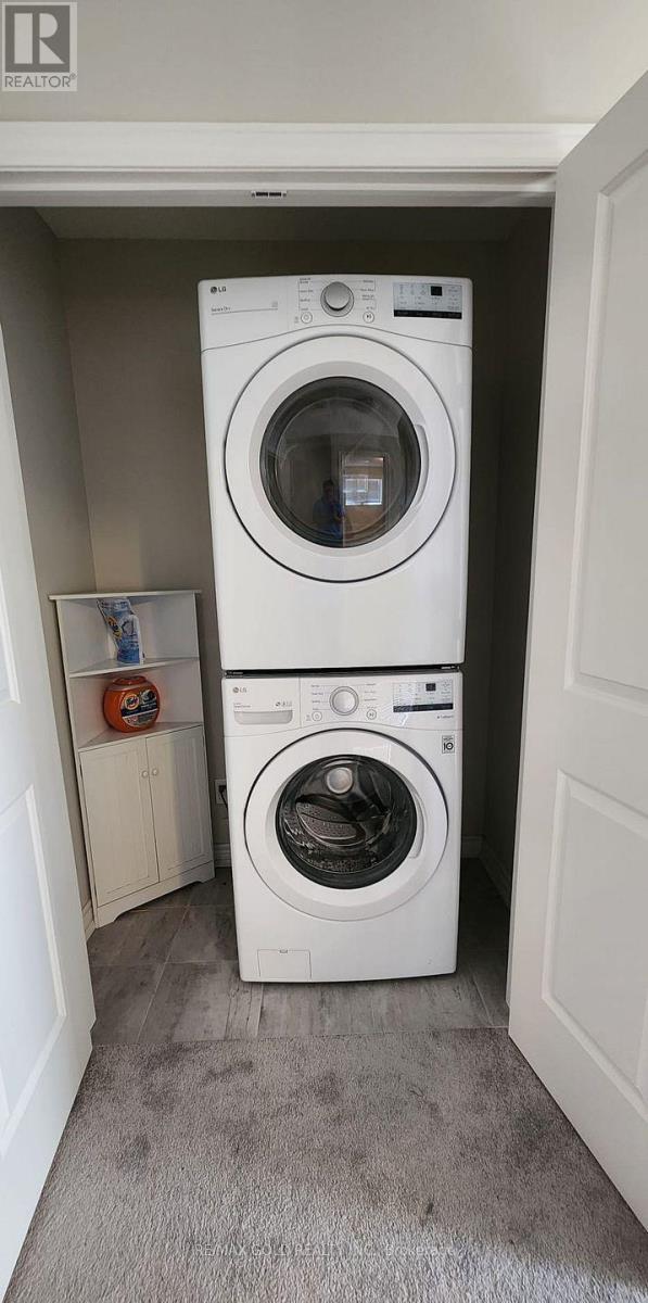 25 Noah Common Street, St. Catharines, Ontario  L2P 0G1 - Photo 17 - X12744700