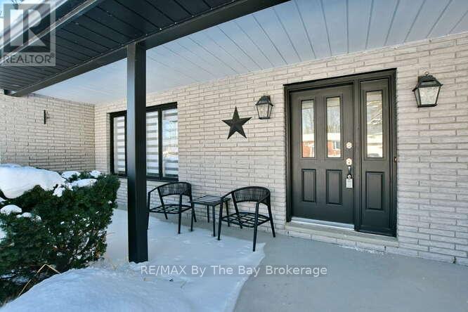 8 Azores Place, Wasaga Beach, Ontario  L9Z 1K9 - Photo 3 - S12744712