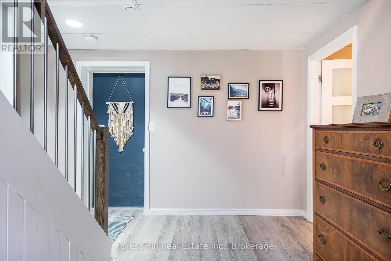 227 Peters Crescent, Grey Highlands, Ontario  N0C 1E0 - Photo 27 - X12744738