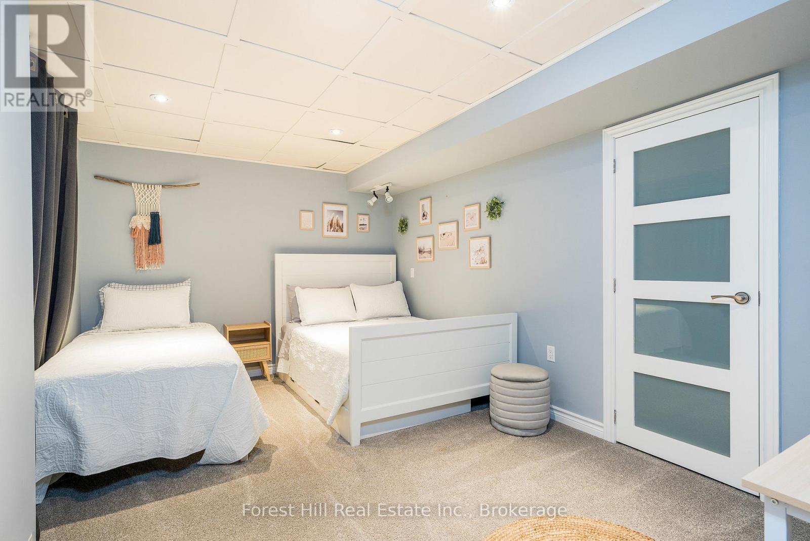 227 Peters Crescent, Grey Highlands, Ontario  N0C 1E0 - Photo 36 - X12744738