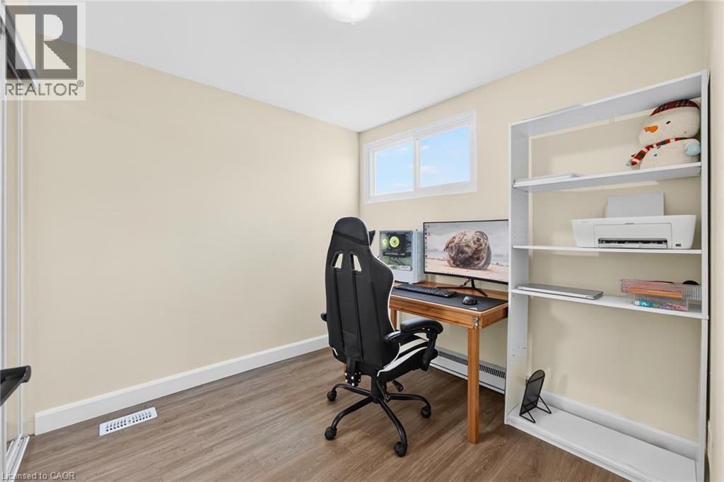 720 Parkview Crescent, Cambridge, Ontario  N3H 4X9 - Photo 35 - 40797869