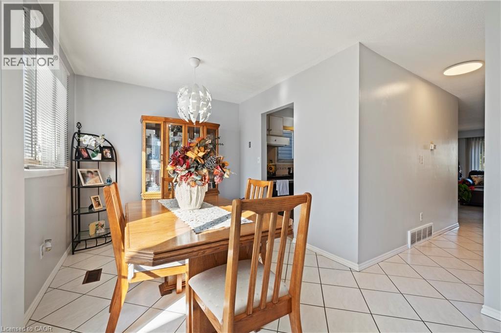 135 West Avenue N, Hamilton, Ontario  L8L 5C4 - Photo 14 - 40801825