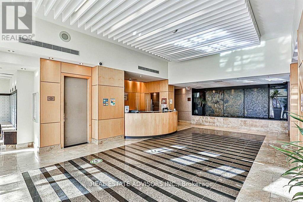 #117 - 48 Suncrest Boulevard, Markham, Ontario  L3T 7Y5 - Photo 3 - N12744734