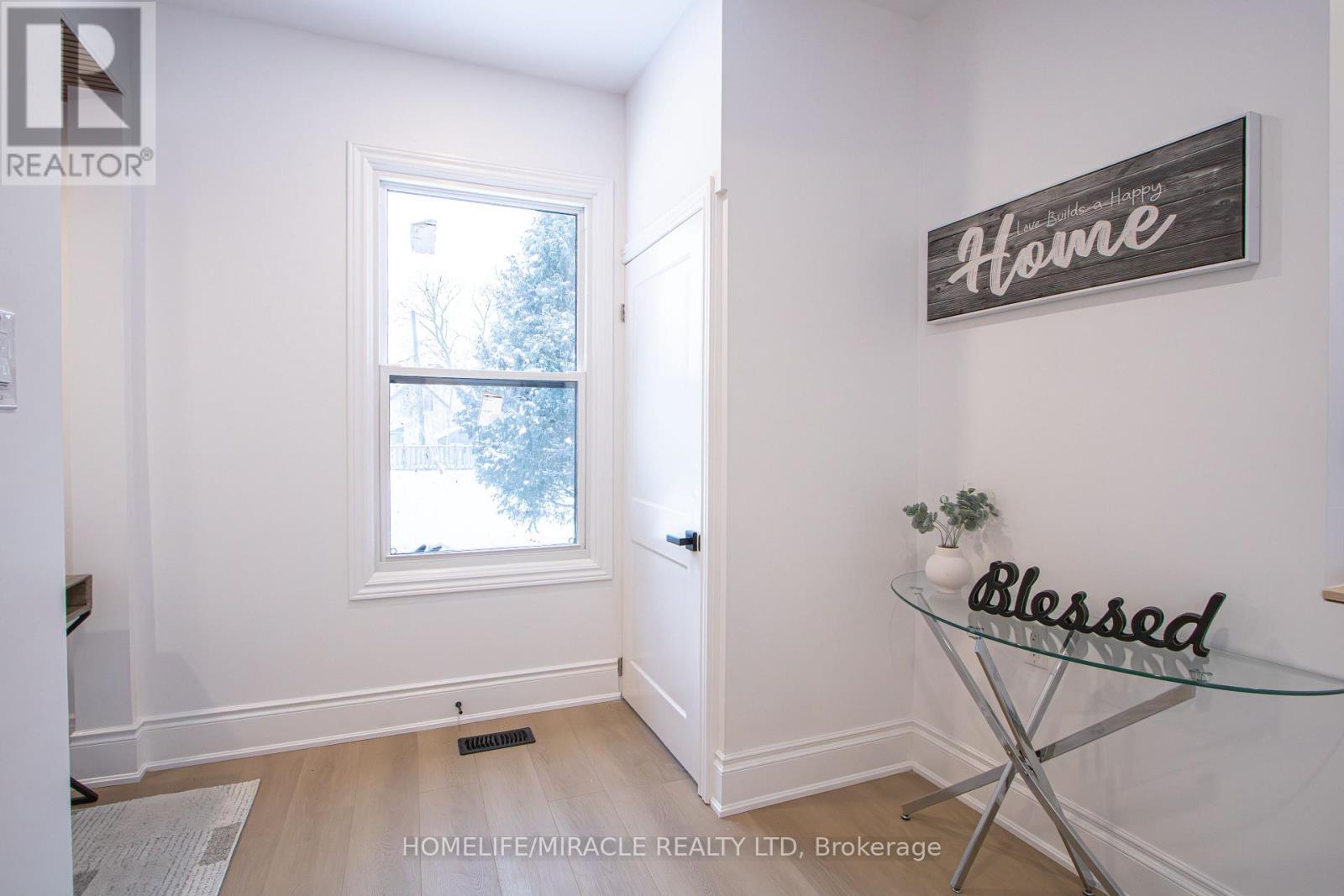 1223 York Street, London East, Ontario N5W 2V1 - Photo 9 - X12744242