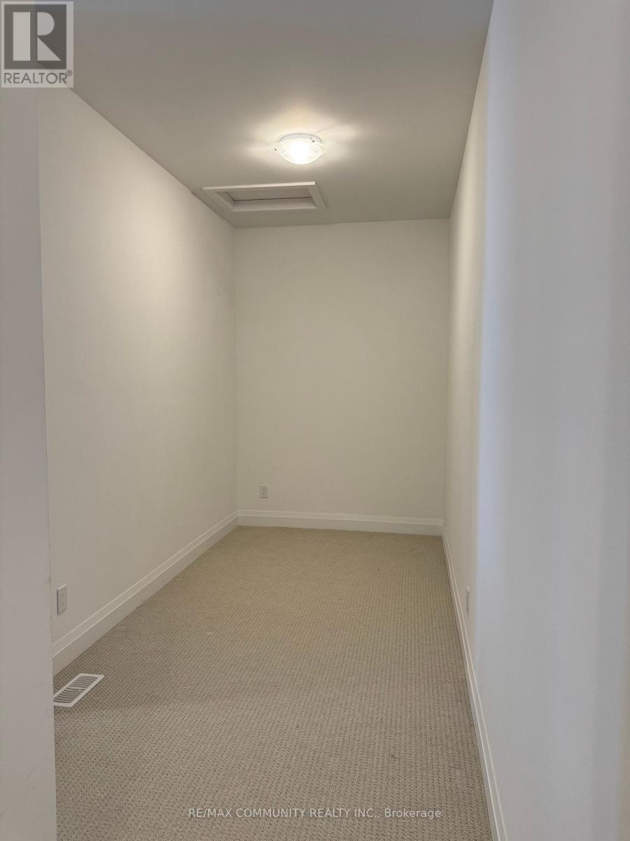 31 Discovery Trail, Midland, Ontario  L4R 0H3 - Photo 14 - S12744726