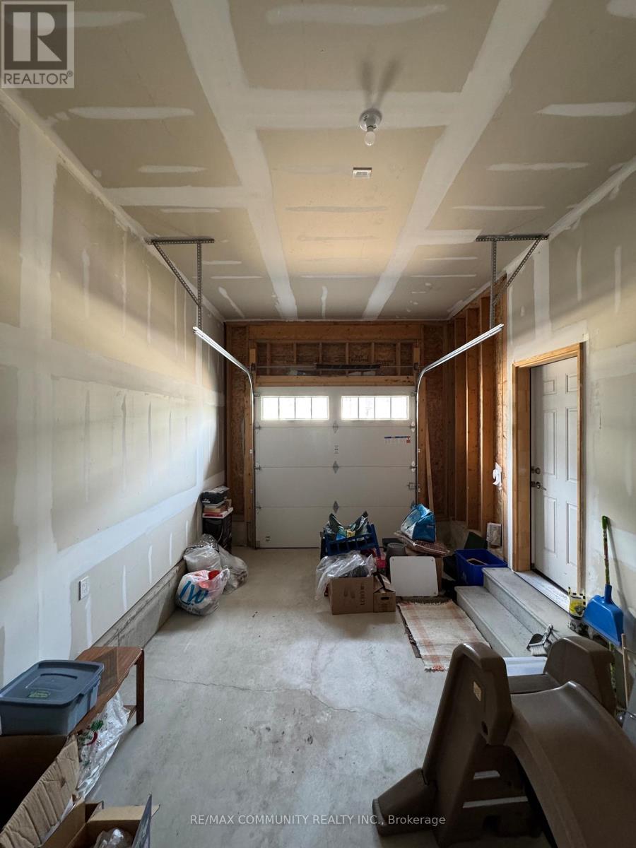 31 Discovery Trail, Midland, Ontario  L4R 0H3 - Photo 17 - S12744726