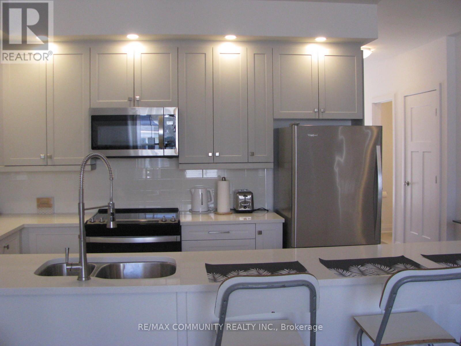 31 Discovery Trail, Midland, Ontario  L4R 0H3 - Photo 5 - S12744726