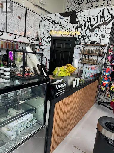 A1 - 10960 Goreway Drive, Brampton, Ontario  L6P 0M4 - Photo 12 - W12744706