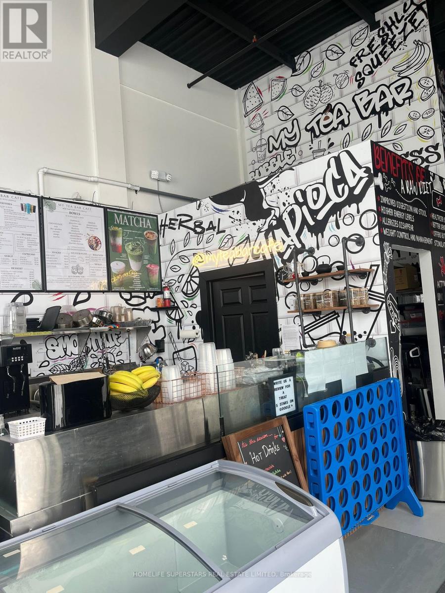 A1 - 10960 Goreway Drive, Brampton, Ontario  L6P 0M4 - Photo 2 - W12744706