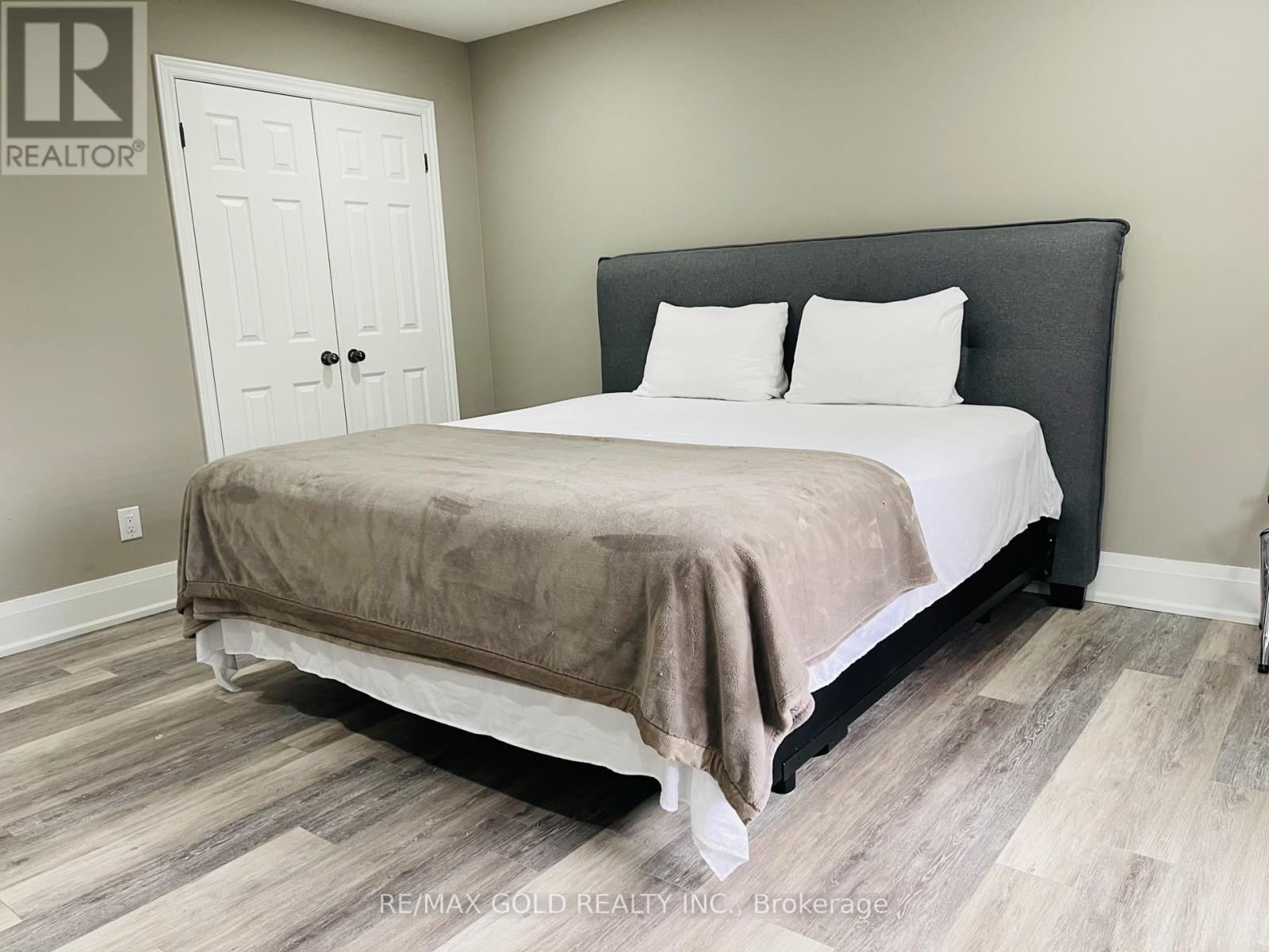 19682 Airport Rd Road, Caledon, Ontario  L7K 0A3 - Photo 9 - W12744722