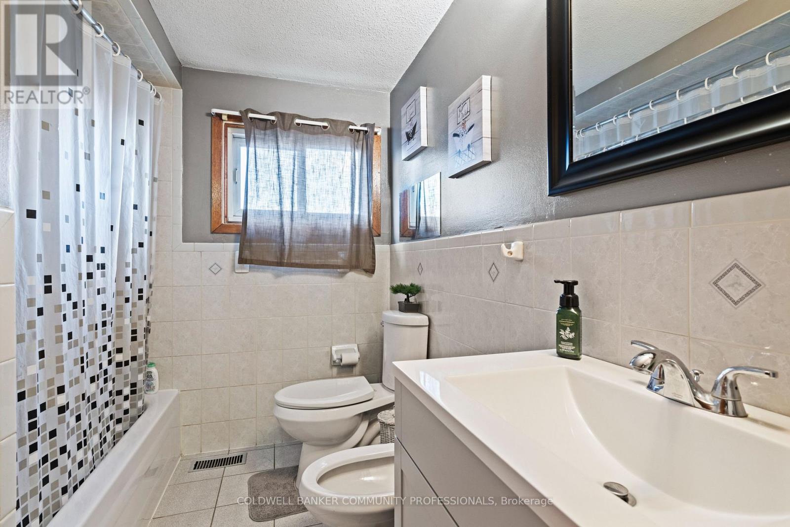 135 West Avenue N, Hamilton, Ontario  L8L 5C4 - Photo 19 - X12744730