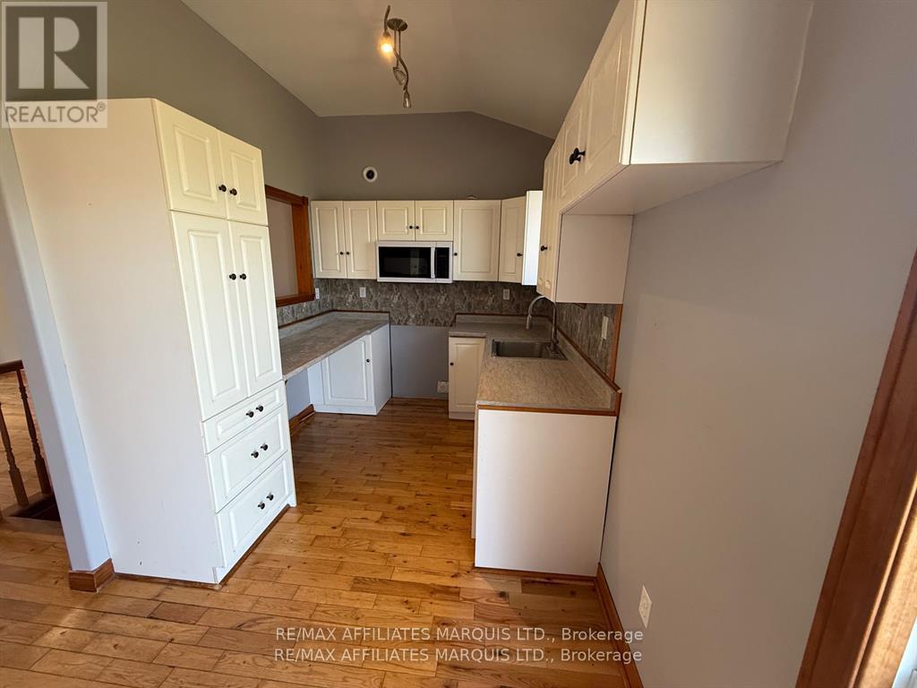 19249 County Road 2 Road, South Glengarry, Ontario  K0C 2E0 - Photo 13 - X12693788