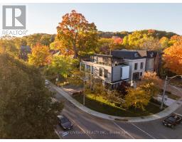 4 ASTLEY AVENUE, Toronto, Ontario