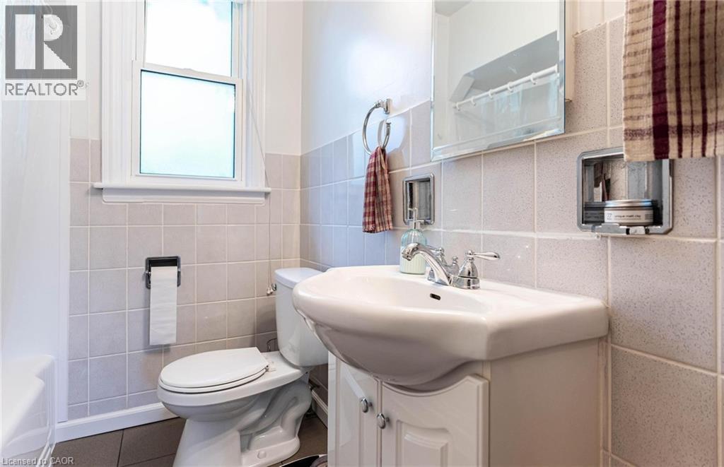 122 Glencarry Avenue Unit# Upper, Hamilton, Ontario  L8K 3R6 - Photo 14 - 40801808