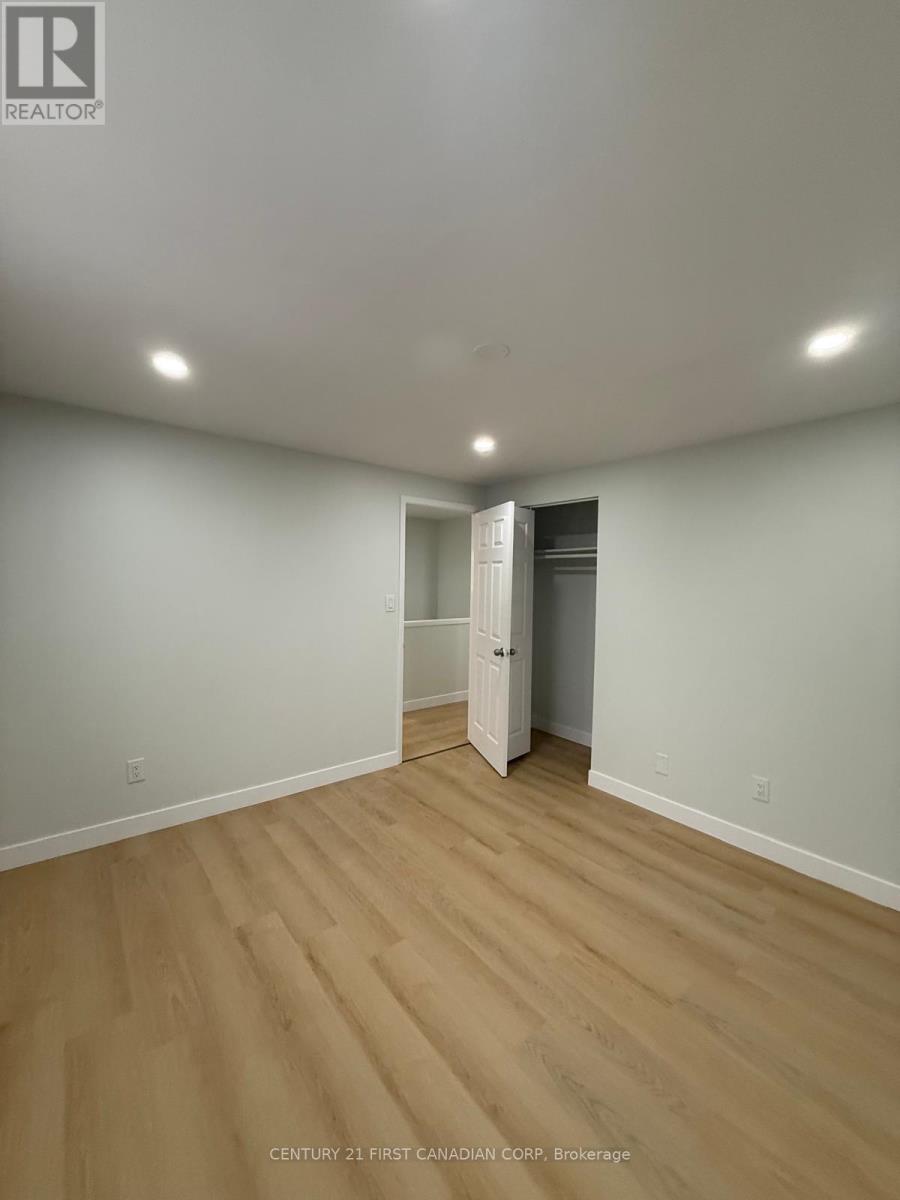 21 Vincent Crescent, London South, Ontario  N6C 4X9 - Photo 26 - X12744790