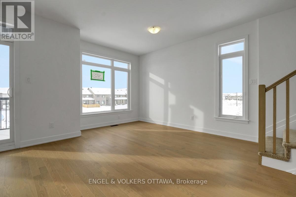 584 Arbia Ridge, Ottawa, Ontario  K2S 2S4 - Photo 16 - X12744804