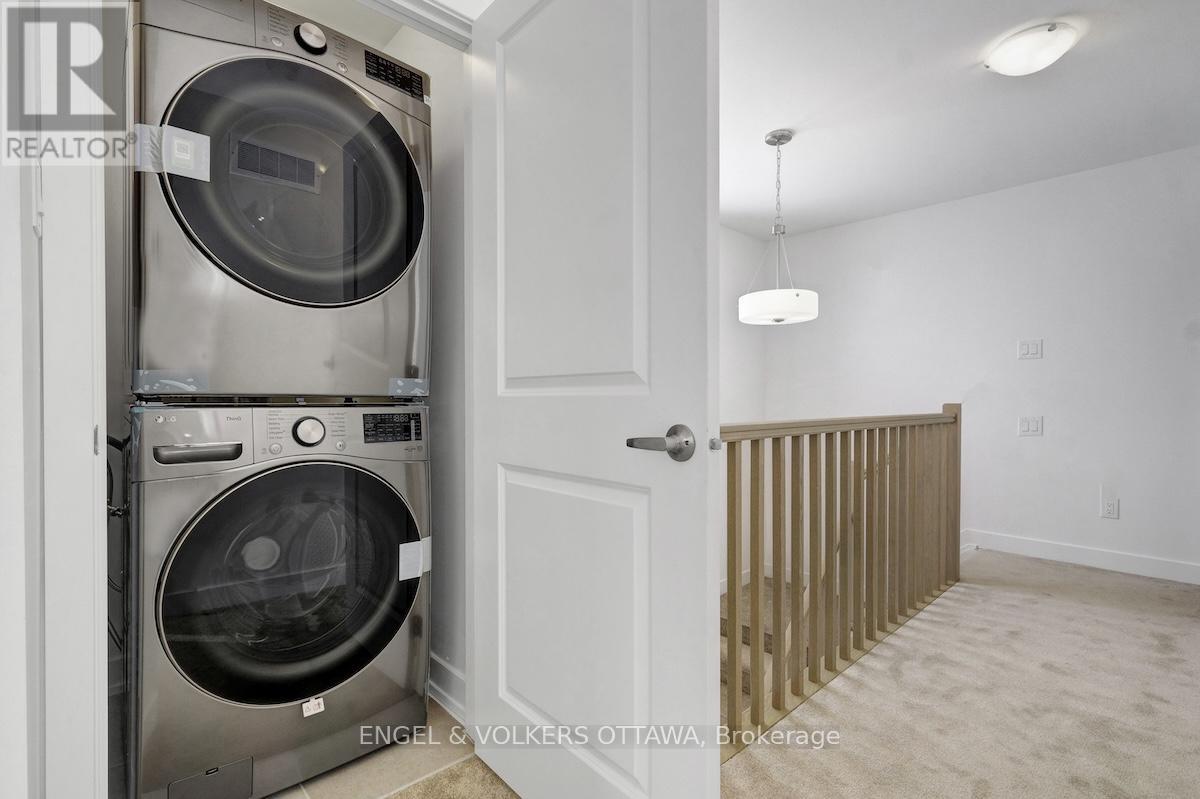 584 Arbia Ridge, Ottawa, Ontario  K2S 2S4 - Photo 22 - X12744804