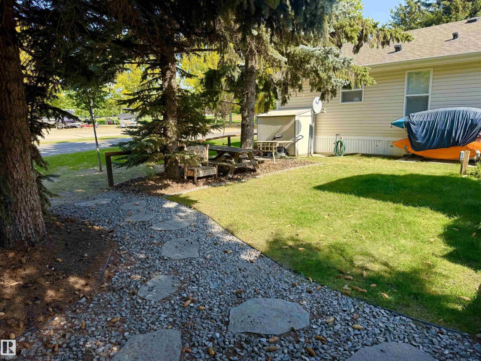 #1002 35468 Range Road 30, Rural Red Deer County, Alberta  T4G 0M3 - Photo 13 - E4466629