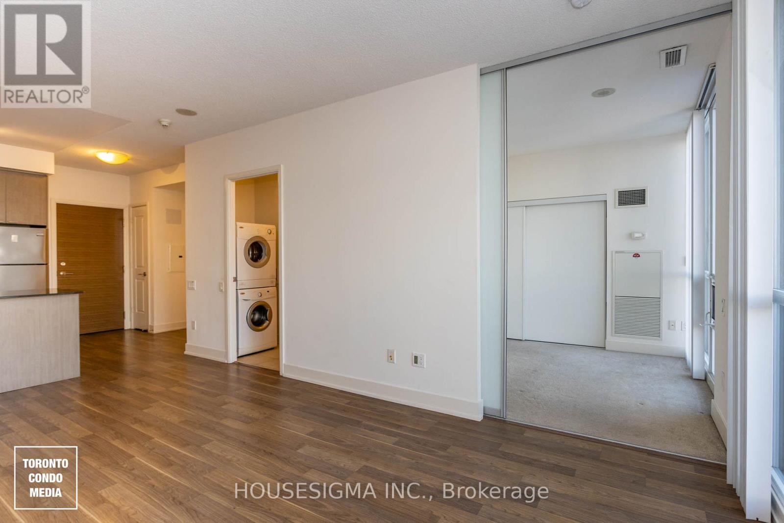 2007 - 23 Sheppard Avenue E, Toronto, Ontario  M2N 0C8 - Photo 9 - C12744774