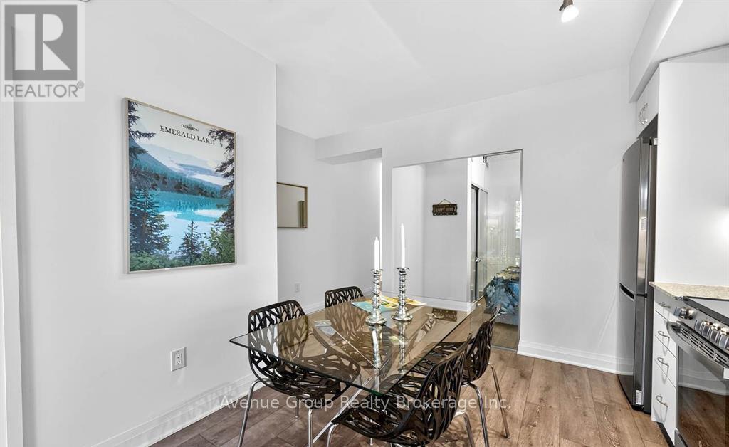 211 - 700 Sheppard Avenue W, Toronto, Ontario  M3H 0G5 - Photo 11 - C12744786