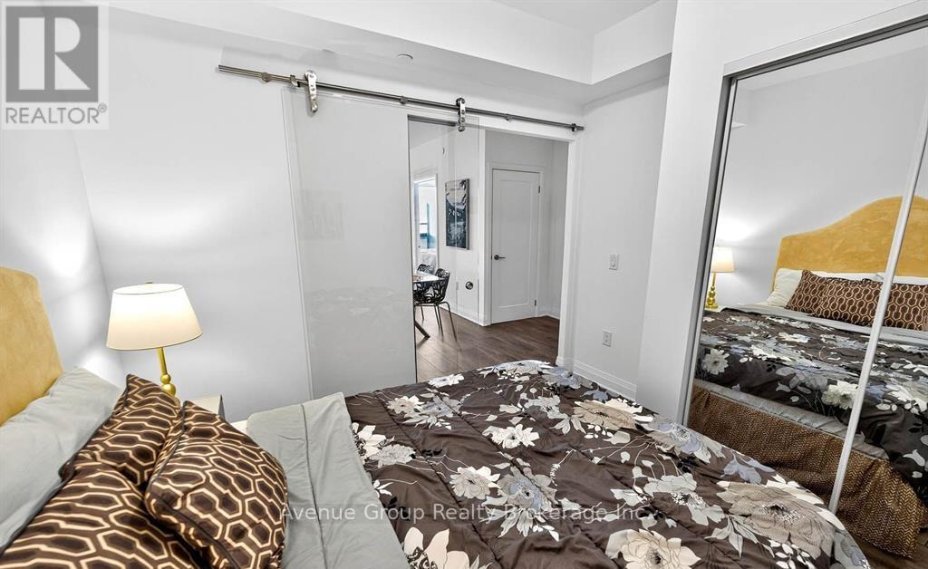 211 - 700 Sheppard Avenue W, Toronto, Ontario  M3H 0G5 - Photo 17 - C12744786