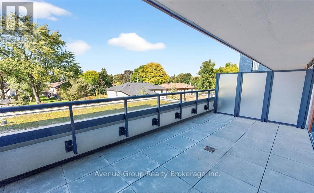 211 - 700 Sheppard Avenue W, Toronto, Ontario  M3H 0G5 - Photo 21 - C12744786