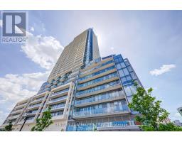 525 - 7 GOLDEN LION HEIGHTS, Toronto, Ontario